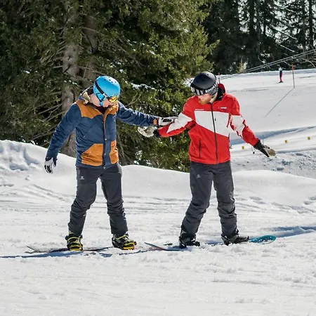 Herbst Wohnerlebnis アパート